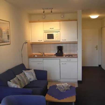 Kurpark-residenz 111 *