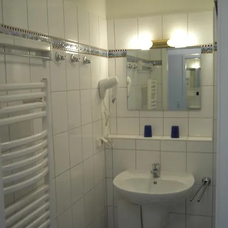Kurpark-residenz 111 アパート